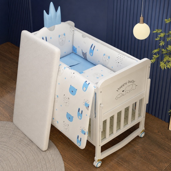 Set complet patut bebe cu saltea, lenjerie, pilota si plasa de tantari
