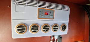 Aer condiționat auto 12V -ALUMINIU , 14.000 BTU aparat de răcire, climă staționară pentru auto rulotă, camion, camping, posibilitate de legare la panou solar - DenisNetwork™ - Img 10