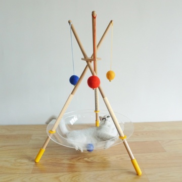 Detaliu structura robusta din lemn de fag, dimensiuni 53 x 53 x 75 cm