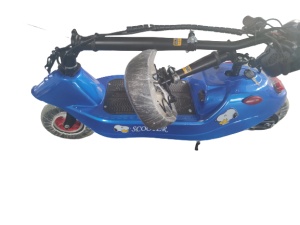 Electric scooter, foldable, 18 km/h 250w Dittom, Electric scooter for children, Brake and acceleration on the handlebar, Non-stick handles, Max load capacity 80 kg - Img 4