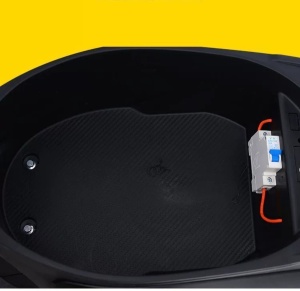 Electric scooter with pedals - MOPED 400W / 60V - 20A - speed, comfort and efficiency, with license, 60km battery autonomy - Img 5