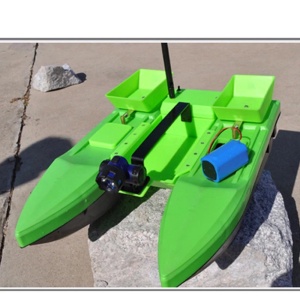 Barca/Navomodel de pescuit plantat si nadit momeala cu telecomanda Flytec D15, 3 cuve, 2 motoare,2xAcumulatori 5200mAh