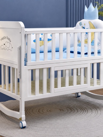 Baby cot made of solid wood, extendable 120×66–158 cm, with mattress, linen, duvet and mosquito net