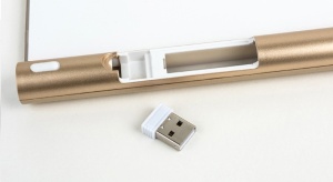 Set cadou / Kit tastatura, mouse, stilou, baterie externa si stick, wireless - Img 12
