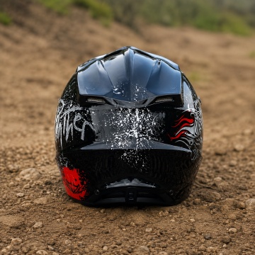 Cască cross și ATV Panther - detaliu interior și sistem de închidere