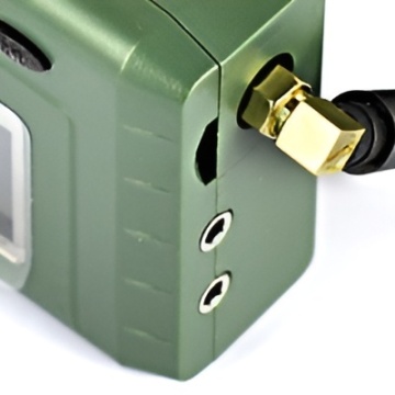 Chemătoare electronică cu difuzor, telecomandă și accesorii incluse