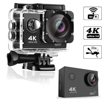 Action camera 4K neagră în carcasă waterproof 30 m și fără carcasă