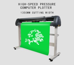 Cutter plotter SK-1350T profesional, 1350 mm lățime, USB, software Arcut, pentru tăiere contur - producție publicitară