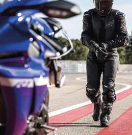 Costum (combinezon) motociclete barbati piele Ixon vara model Vendetta Evo MS culoare: negru - Img 3