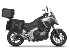 Complete set of SHAD TERRA TR40 adventure saddlebags and SHAD TERRA BLACK aluminium 48L topcase, including mounting kit SHAD HONDA NX 750 X 2021-