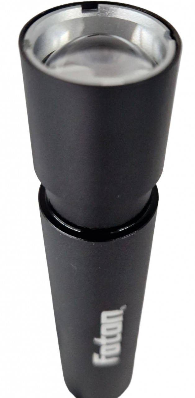 Lanternă Foton Super Z222 cu LED de 5W Zoom