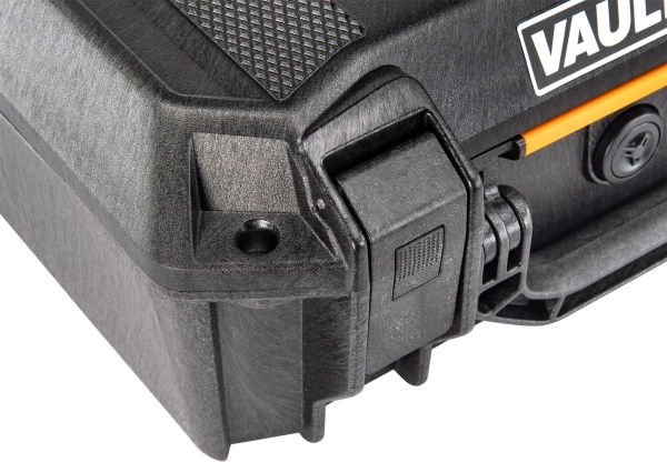 Geanta rigida Peli V200C Vault Equipment Case rosie
