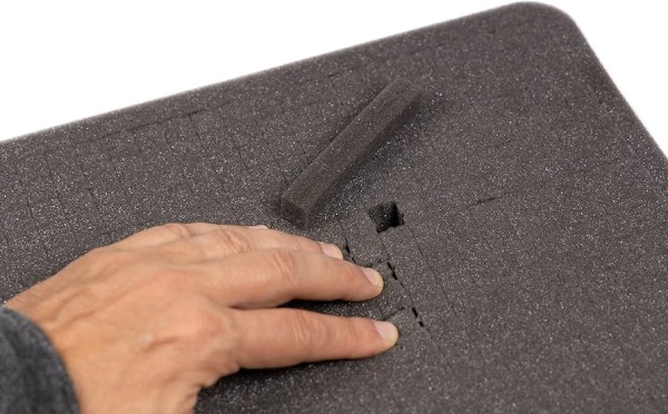 Set burete pretaiat Peli IM2050-FOAM
