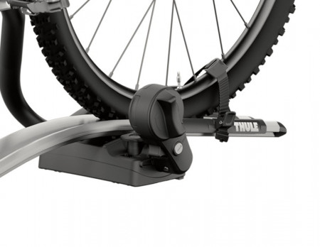 Suport pentru bicicletă Thule Expert 298 ținând strâns și sigur o bicicletă
