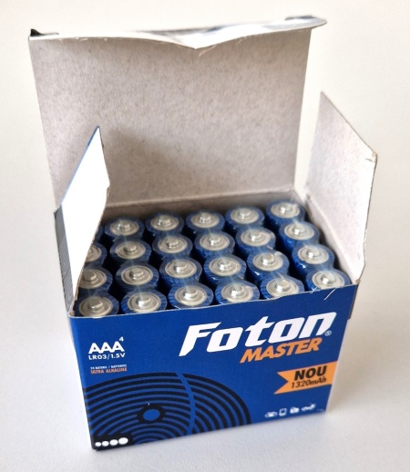Cutie cu 24 de baterii ultra-alcaline Foton Master LR3 (AAA)