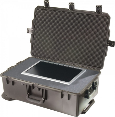 Geantă de protecție Peli Storm Case Im2950 cu burete Pick N Pluck utilizată pentru a proteja un monitor
