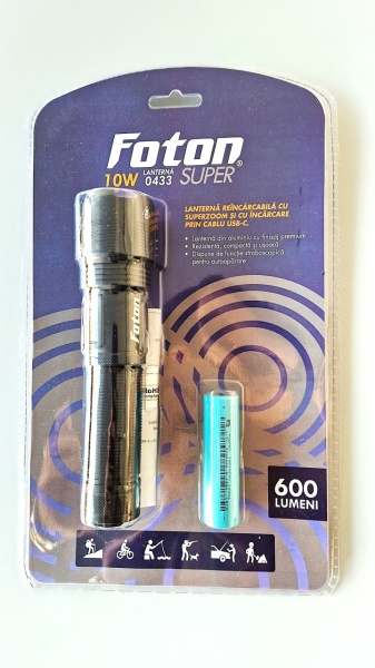 Blister cu lanternă premium Foton Super 0433 USB-C cu zoom, LED 10W