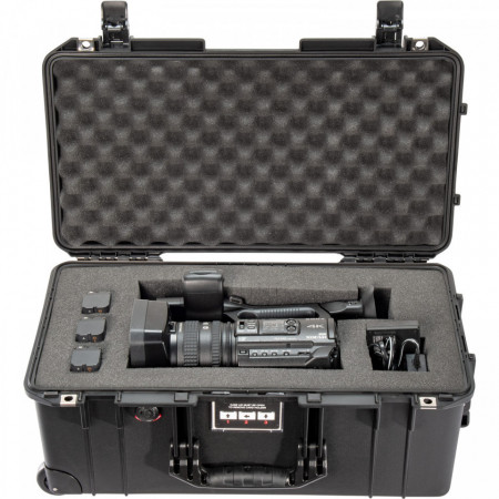 Troler de protecție Peli Air Case 1556 cu burete Pick N Pluck utilizat pentru a proteja echipament de filmat