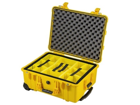 Troler rigid Peli Protector Large Case 1560 Galben cu divider