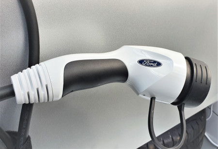 Statie incarcare plug-in