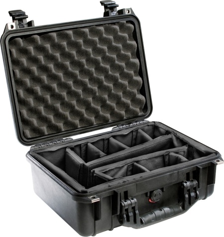 Peli 1450 cu divider