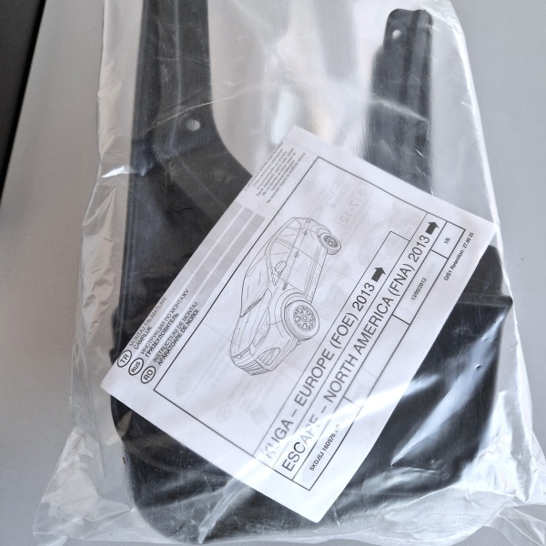 Rear Mud Flaps Genuine Ford Kuga 2013-2019  - Img 4