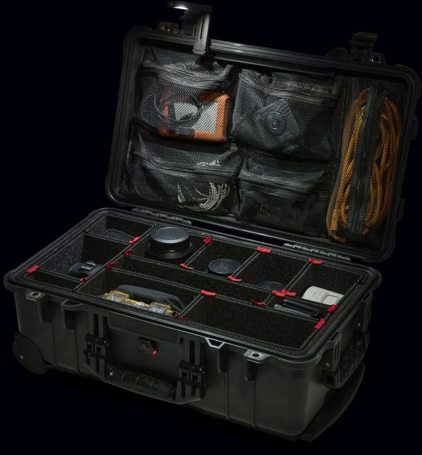 Lampa Peli MPV01 ModLight Pivot pentru gentile Peli