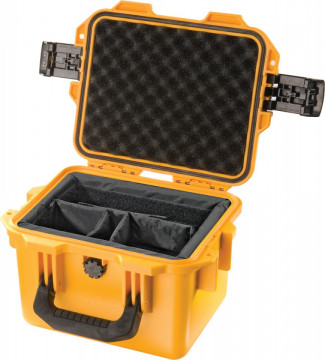 Geantă rigidă Peli Storm Case iM2075 cu paded divider