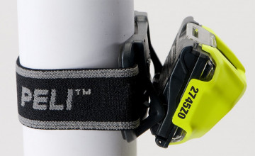 Lanternă frontală rabatabilă Peli 2745Z0 cu 3 LED