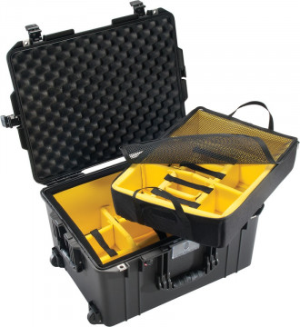 Troler de protecție Peli 1607 Air Case cu divider