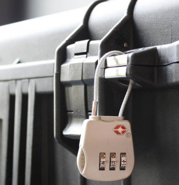 Lacăt pentr bagaje Peli 1506TSA TSA Lock utilizat pentru a ține în siguranță o geantă Peli