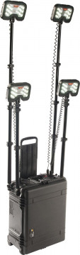 Peli RALS 9470 с 4 рефлектора и твърда количка