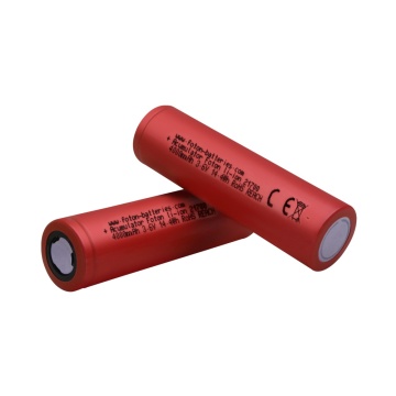 Doi acumulatori Foton INR21700 3.6V 4000mAh