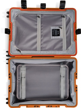Interiorul la Troler rigid Peli 25" ATX Check-In Hard-Sided Luggage