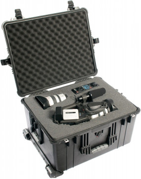 Твърда количка Peli Protector Case 1620EU