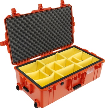Troler si valiza de protectie Peli 1615 Air Case orange cu divider