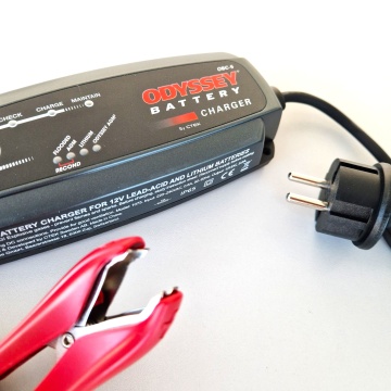 Професионален токоизправител Odyssey OBC-5 12V-5A - Img 7