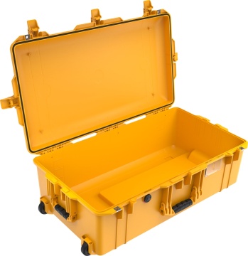 Troler si valiza de protectie Peli 1615 Air Case galben