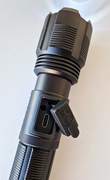 Mufă de încărcare la o lanternă premium Foton Super 0433 USB-C cu zoom, LED 10W