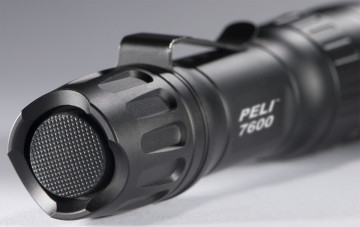 Lanternă poliție Peli Tactical Flashlight 7600