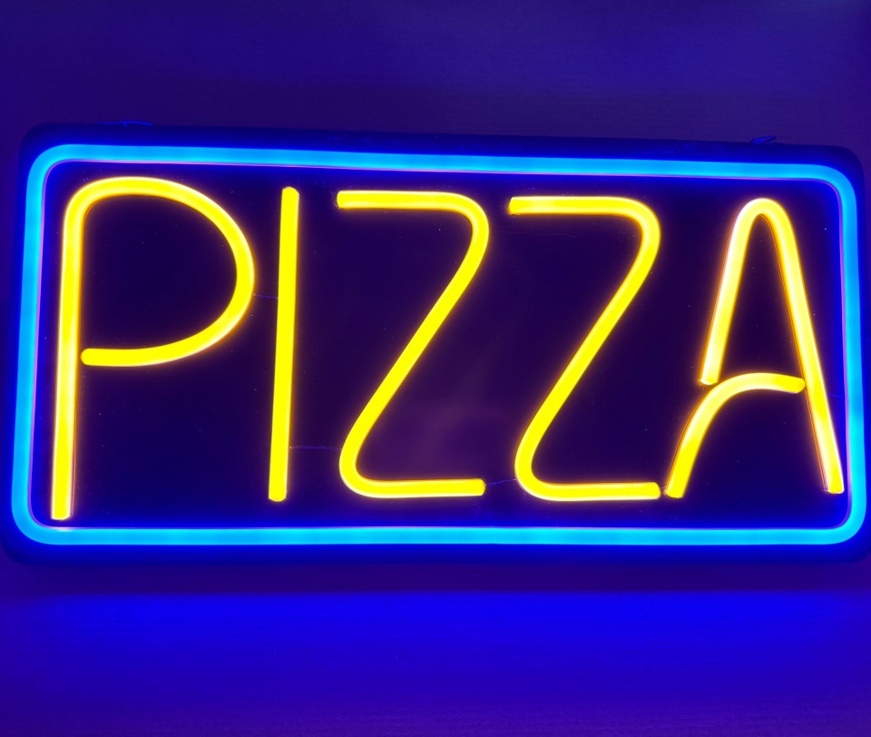 reclama-luminoasa-neon-led-