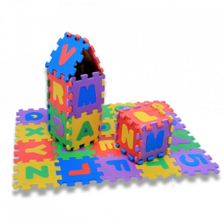 Covorul cu numere puzzle de podea multicolor cu 10 piese este o alegere perfecta pentru orice parinte preocupat de siguranta si confortul copilului lor. Acest covor tip puzzle este conceput cu o suprafata superioara texturata antiderapanta, care previne a