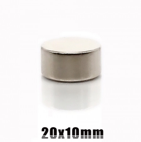 Magnet neodim puternic, formă disc, placat cu nichel, N42, forță aproximativ 11 kg Magnet neodim de dimensiuni medii cu o puternică forța de atracție, poate susține pană la 11 kg in plan vertical. Este magnetul potrivit dacă doriți sa va construiți propri