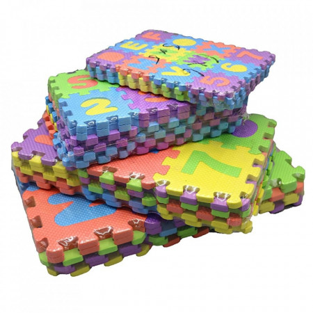 Covorul cu numere puzzle de podea multicolor cu 10 piese este o alegere perfecta pentru orice parinte preocupat de siguranta si confortul copilului lor. Acest covor tip puzzle este conceput cu o suprafata superioara texturata antiderapanta, care previne a