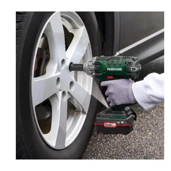 Masina de insurubat cu impact PARKSIDE 20V 400Nm, set cu 4 capete, inclus acumulator si incarcator