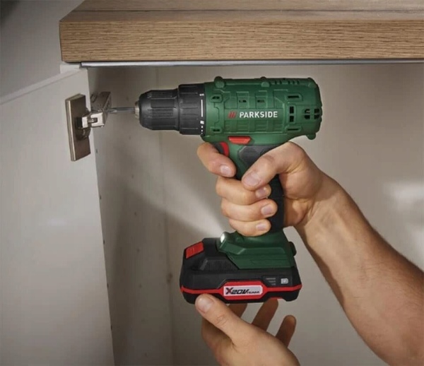 Masina de Gaurit si Insurubat Parkside cu Acumulator 20V, 2Ah si incarcator inclus