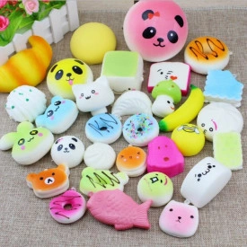 Pachet 15 piese , jucarii Squishy breloc cu revenire lenta