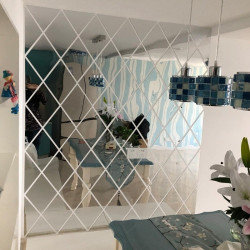 Set 58 Oglinzi Acrilice Diamant Romb Sticker Auto-adeziv Decorativ pentru Baie Living si Bucatarie 100 x 100 cm