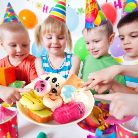 Pachet 5 piese , jucarii Squishy breloc cu revenire lenta
