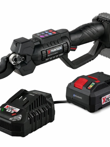 Foarfeca de gradina Parkside Performance fără fir de 20V, cu baterie inclusa 4Ah Smart